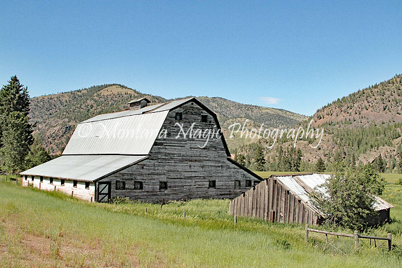 BN106 Thompson Falls Barn