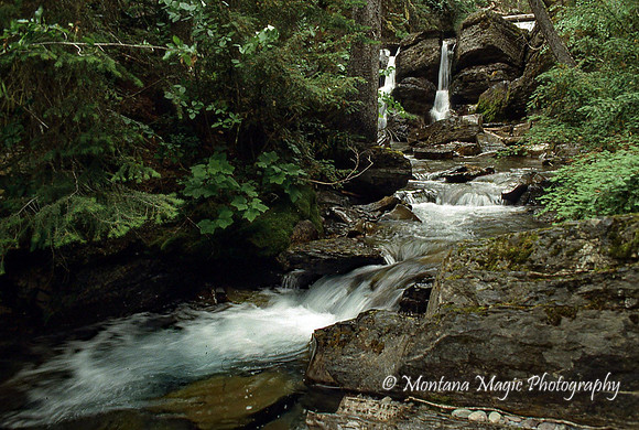 WA109 Lower Holland Lake Falls